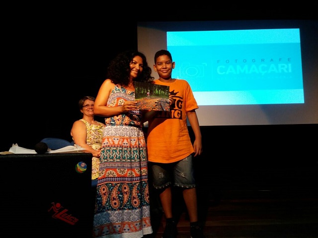 Segundo a Secult, o objetivo do Concurso é fomentar a arte fotográfica, 'buscando a preservação da memória e da identidade do povo camaçariense' Segundo a Secult, o objetivo do Concurso é fomentar a arte fotográfica, 'buscando a preservação da memória e da identidade do povo camaçariense'