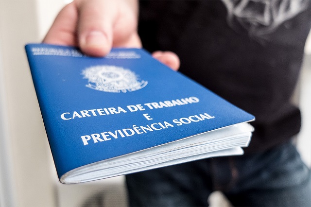 Na lista, passam a constar, por exemplo, as funções de sanitarista, técnico em espirometria, estoquista e monitor de ressocialização prisional