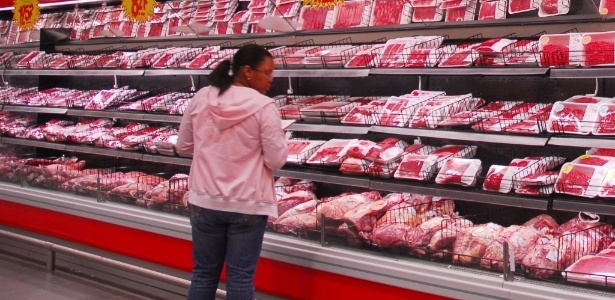 A dona de casa Maria Aparecida da Conceição, de 41 anos, sempre questionou a procedência da carne que escolhia para a família e só comprava produtos de marcas conhecidas