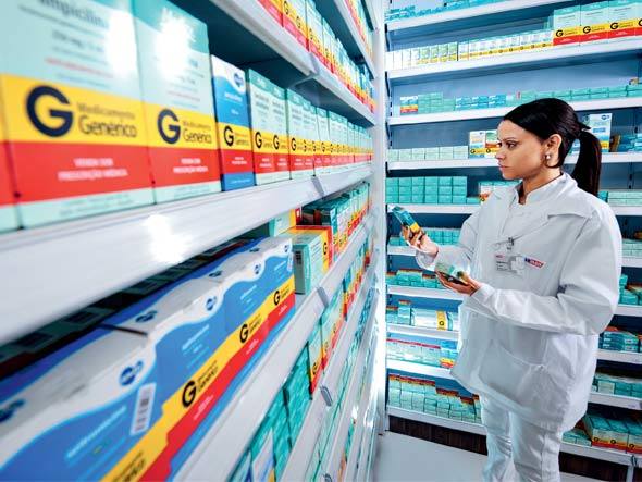 O tamanho do reajuste não agradou à indústria farmacêutica, que considera os índices insuficientes. Em 2016 o reajuste dos remédios foi de até 12,50%