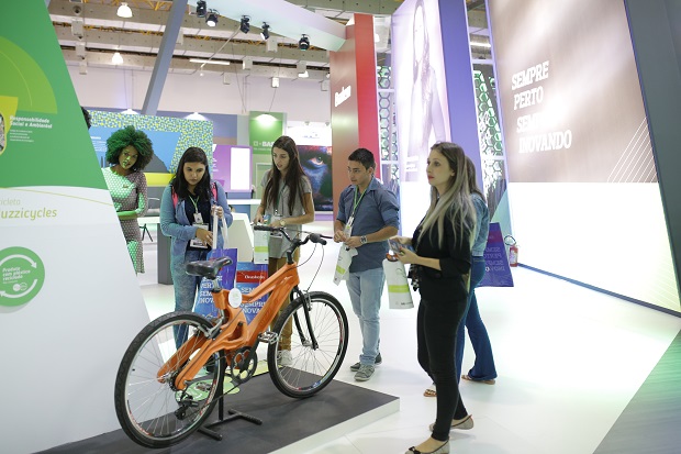 Uma das iniciativas em desenvolvimento, é a utilização do plástico reciclado na fabricação da bicicleta da empresa Mozze Cycle (Foto: Divulgação)