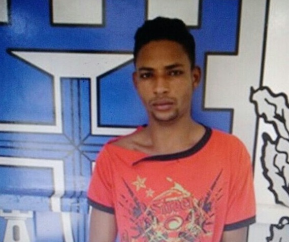 Edvan Alves dos Santos está foragido (Foto: Divulgação/Polícia Civil) Edvan Alves dos Santos está foragido (Foto: Divulgação/Polícia Civil)