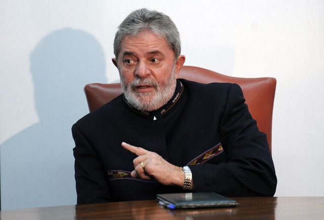 Lula diz não saber o que acontecerá, mas garante que vai disputar a Presidência