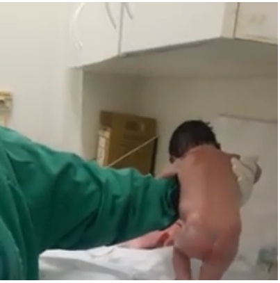 Vídeo do 'super bebê' foi publicado na última quinta-feira no Facebook e já foi curtido por mais de 312 mil pessoas