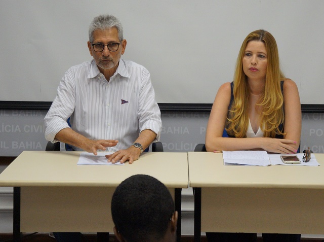 Perito criminal Eduardo Rodamilans e a delegada Thaís Siqueira Perito criminal Eduardo Rodamilans e a delegada Thaís Siqueira
