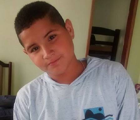 Robson Júnior tinha 13 anos e foi morto o pai, Robson Ribeiro é acusado de ser o autor do crime (Foto: Reprodução/Facebook) Robson Júnior tinha 13 anos e foi morto o pai, Robson Ribeiro é acusado de ser o autor do crime (Foto: Reprodução/Facebook)