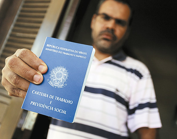 Projeto da reforma trabalhista foi alvo de confusão no Senado, na semana passada, quando o relator Ricardo Ferraço tentou apresentar o parecer Projeto da reforma trabalhista foi alvo de confusão no Senado, na semana passada, quando o relator Ricardo Ferraço tentou apresentar o parecer