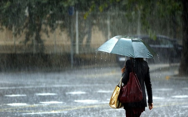 De acordo com o Inmet, na Bahia, as temperaturas ficarão mais baixas, com períodos chuvosos em todo o litoral. De acordo com o Inmet, na Bahia, as temperaturas ficarão mais baixas, com períodos chuvosos em todo o litoral.