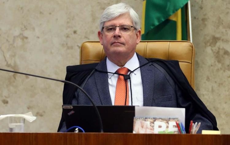 Defesa quer o impedimento do procurador-geral, que denunciou o presidente por corrupção no caso JBS (Foto: José Cruz | EBC | Fotos Públicas) Defesa quer o impedimento do procurador-geral, que denunciou o presidente por corrupção no caso JBS (Foto: José Cruz | EBC | Fotos Públicas)