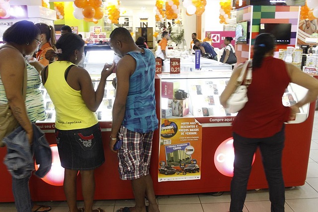 Estudo do IBGE mostra que 12.267 estabelecimentos comerciais fecharam as portas em 2015 (Foto: Almiro Lopes) Estudo do IBGE mostra que 12.267 estabelecimentos comerciais fecharam as portas em 2015 (Foto: Almiro Lopes)