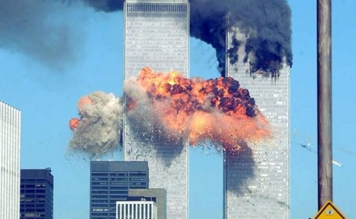 Nas redes sociais, pessoas do mundo inteiro comentam sobre o 11 de setembro, quando os Estados Unidos foi duramente atacado pelos terroristas (Foto: Reprodução/Veja) Nas redes sociais, pessoas do mundo inteiro comentam sobre o 11 de setembro, quando os Estados Unidos foi duramente atacado pelos terroristas (Foto: Reprodução/Veja)