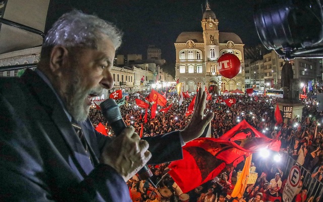 A Ofensiva contra Os Novos Judeus do Reich Tupiniquim (Foto: Ricardo Stuckert/Instituto Lula) A Ofensiva contra Os Novos Judeus do Reich Tupiniquim (Foto: Ricardo Stuckert/Instituto Lula)