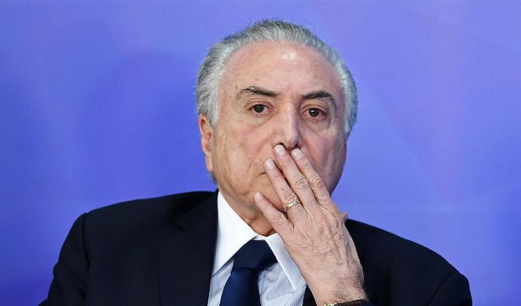 Presidente é acusado de praticar ações ilícitas em troca de propina por meio da utilização de diversos órgãos públicos (Foto: Evaristo Sa l AFP)