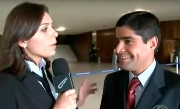 O caso teria acontecido durante uma entrevista no Congresso Nacional (Foto: Reprodução | Youtube) O caso teria acontecido durante uma entrevista no Congresso Nacional (Foto: Reprodução | Youtube)