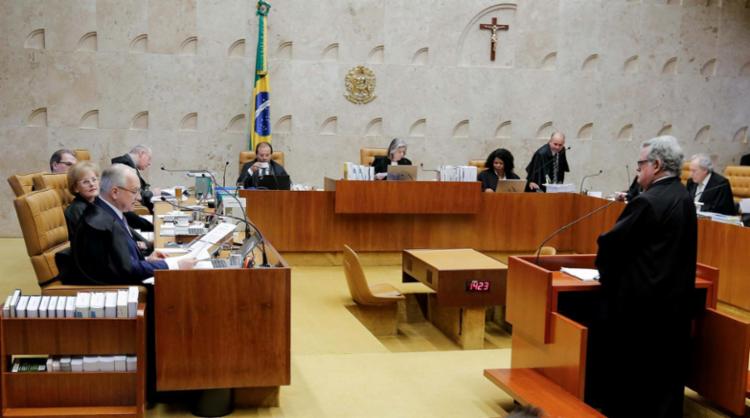 Sessão foi suspensa e será retomado nesta quinta-feira, 21 (Foto: Sergio Lima | AFP)