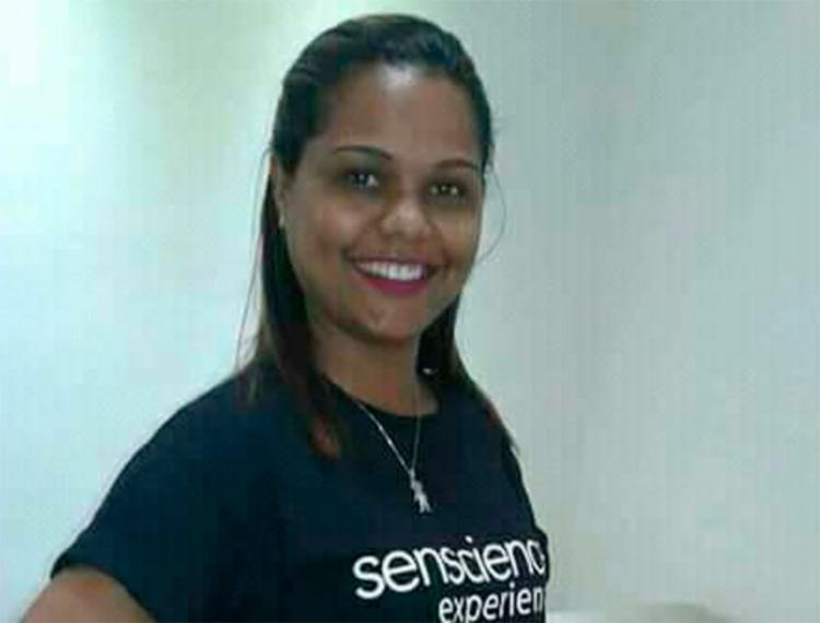 Ariana foi atingida no peito e morreu a caminho do hospital (Foto: Reprodução | Blog Pimenta) Ariana foi atingida no peito e morreu a caminho do hospital (Foto: Reprodução | Blog Pimenta)