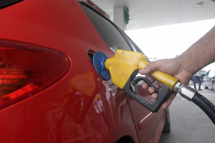 Aumento deve afetar os postos na Bahia (Foto: Adilton Venegeroles | Ag. A Tarde)
