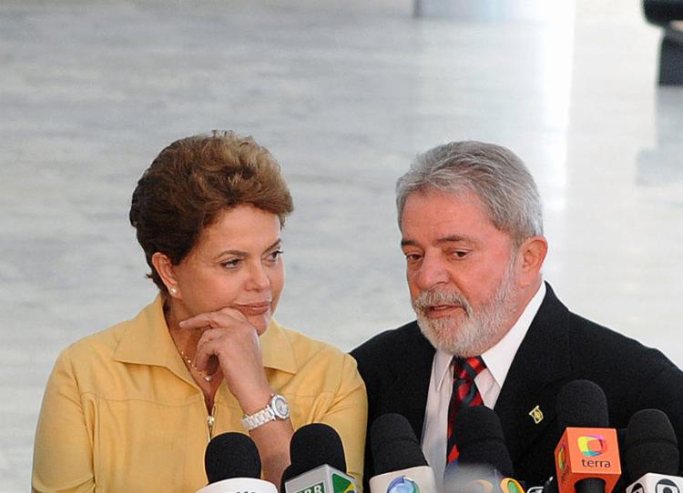 Procuradoria-geral da República acusa ex-presidentes, cinco ex-ministros e um ex-tesoureiro do partido por formação de organização criminosa (Foto: Wilson Dias l Agência Brasil) Procuradoria-geral da República acusa ex-presidentes, cinco ex-ministros e um ex-tesoureiro do partido por formação de organização criminosa (Foto: Wilson Dias l Agência Brasil)