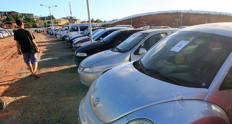 Detran pode enviar carros para leilão caso não sejam retirados (Foto: Lúcio Távora | Arquivo | Ag. A TARDE) Detran pode enviar carros para leilão caso não sejam retirados (Foto: Lúcio Távora | Arquivo | Ag. A TARDE)