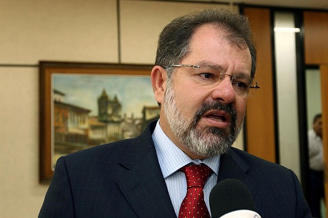 Nilo já foi cinco vezes presidente da Assembleia Legislativa da Bahia (AL-BA)