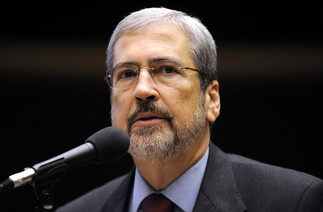 O vice-presidente da Câmara Federal, Fábio Ramalho (PMDB-MG), chamou de 'merda' o ministro da Secretaria de Governo, Antônio Imbassahy (PSDB-BA) O vice-presidente da Câmara Federal, Fábio Ramalho (PMDB-MG), chamou de 'merda' o ministro da Secretaria de Governo, Antônio Imbassahy (PSDB-BA)