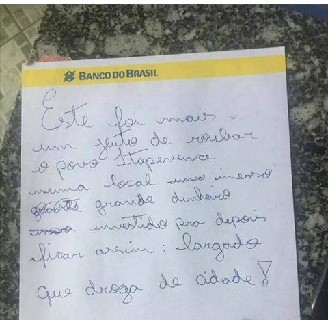 Bilhete deixado pelo ladão (Foto: Paulo Roberto Saponga/Arquivo Pessoal)