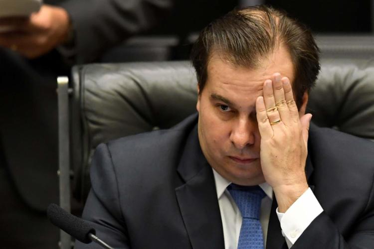 Maia disparou críticas após Carnelós ter classificado como 'vazamento criminoso' (Foto: Evaristo Sá | AFP) Maia disparou críticas após Carnelós ter classificado como 'vazamento criminoso' (Foto: Evaristo Sá | AFP)