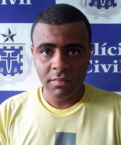 Ele usava um perfil falso para aliciar as menores (Foto: Raul Aquilar | Ag. A TARDE) Ele usava um perfil falso para aliciar as menores (Foto: Raul Aquilar | Ag. A TARDE)
