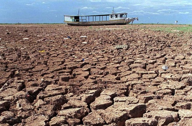 No Sobradinho, que registra a menor vazão desde 1970, há sinais evidentes da escassez (Foto: Xando Pereira | Ag. A TARDE)