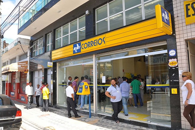 Inscrições abrem na segunda (9) e os salários oferecidos variam de R$ 1,8 mil a R$ 4,9 mil