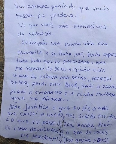 Bilhete encontrado pelo técnico em informática com os pertences (Foto: Reprodução)