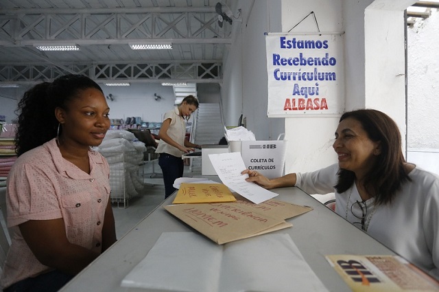 Contrato agora pode ser só por tempo de serviço, como horas ou dias (Foto: Marina Silva/CORREIO)