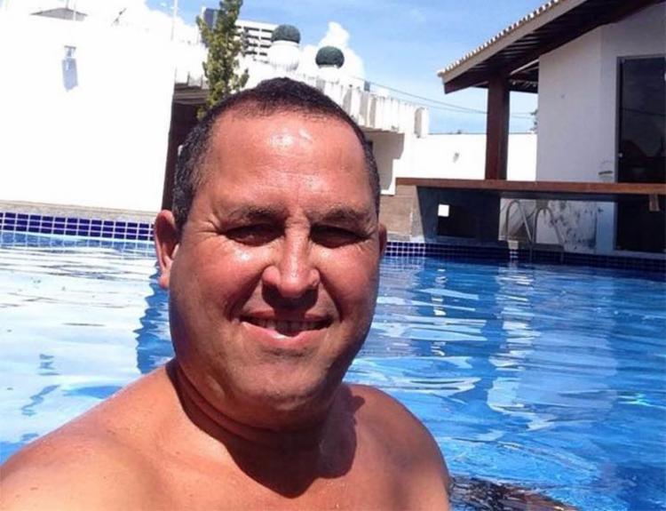 Elpídio estava com a esposa no momento do crime (Foto: Reprodução | Facebook) Elpídio estava com a esposa no momento do crime (Foto: Reprodução | Facebook)