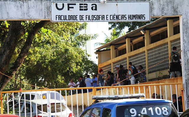 Mais dois professores foram coagidos; mestranda foi intimidada (Foto: Evandro Veiga/Arquivo CORREIO)