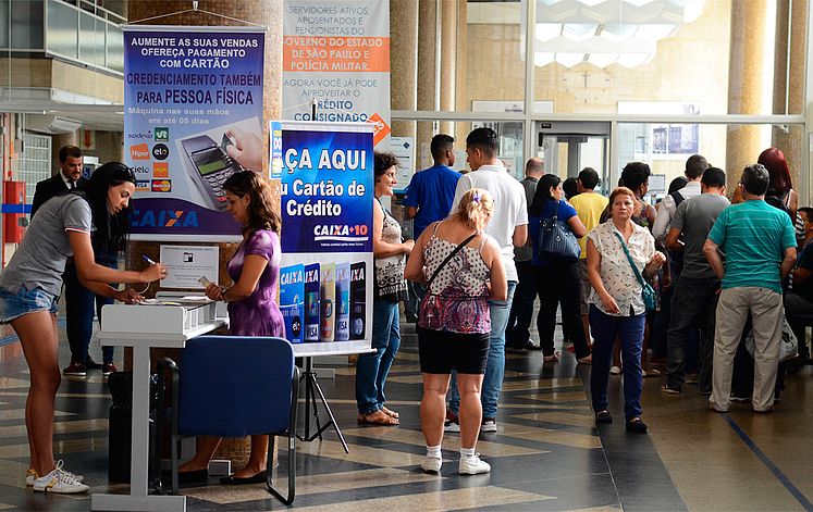 Segundo a Caixa Econômica, serão pagos R$ 73 milhões aos baianos Segundo a Caixa Econômica, serão pagos R$ 73 milhões aos baianos