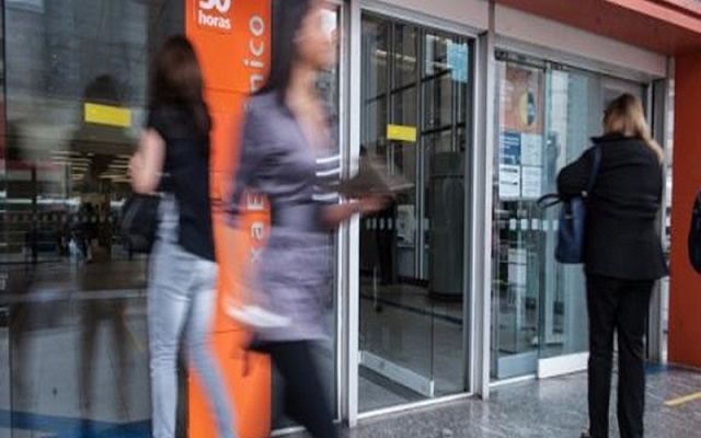 O ato, que é contra a reforma trabalhista, faz parte do Dia Nacional de Mobilização, organizado pela Central Única dos Trabalhadores (CUT) (Foto: Agência Brasil)