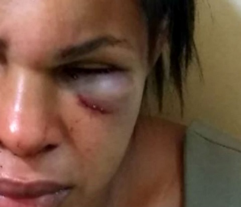 Mulher é atacada a socos e pontapés pelo marido na cidade de Ubatã, na Bahia (Foto: Ubatã Notícias) Mulher é atacada a socos e pontapés pelo marido na cidade de Ubatã, na Bahia (Foto: Ubatã Notícias)