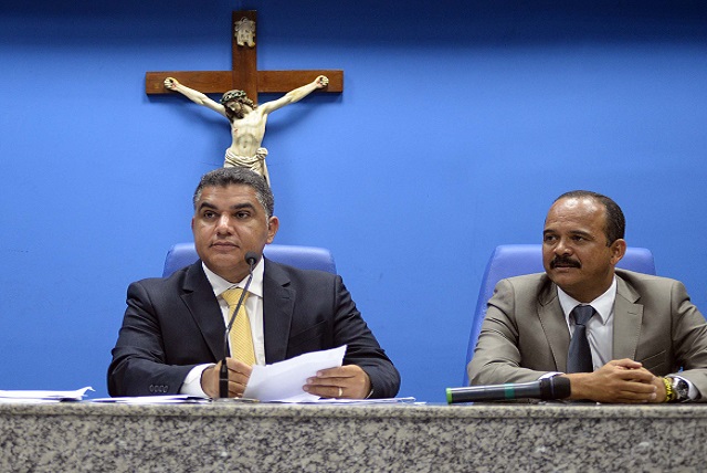 Presidente da Câmara Oziel Araújo (PSDB) e o prefeito de Camaçari Antonio Elinaldo (DEM)
