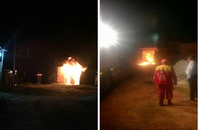 Apesar do esforço dos bombeiros e da Polícia Militar, o imóvel foi totalmente consumido pelas chamas e a estrutura ficou comprometida (Foto: Divulgação) Apesar do esforço dos bombeiros e da Polícia Militar, o imóvel foi totalmente consumido pelas chamas e a estrutura ficou comprometida (Foto: Divulgação)