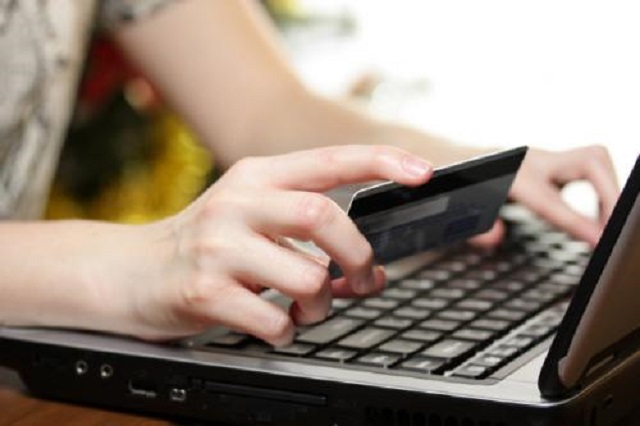 Sites que estiverem violando artigos da lei podem ser multados, ou até suspensos Sites que estiverem violando artigos da lei podem ser multados, ou até suspensos