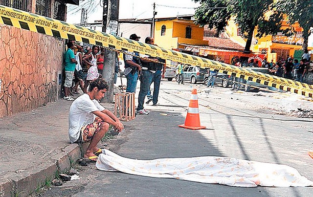 Dado se refere a taxa de homicídios por 100 mil habitantes; estado lidera quando se trata de números absolutos Dado se refere a taxa de homicídios por 100 mil habitantes; estado lidera quando se trata de números absolutos