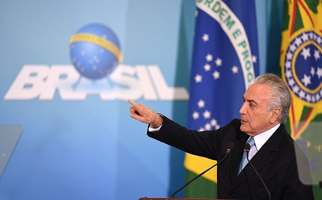 Pronunciamento foi divulgado no rádio e na TV neste domingo (24) Pronunciamento foi divulgado no rádio e na TV neste domingo (24)