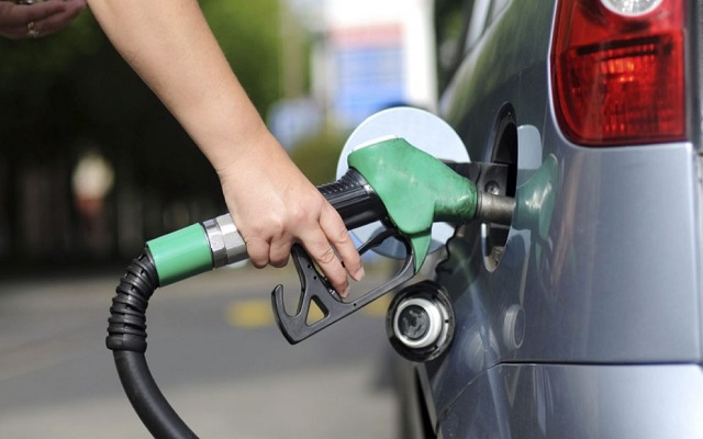 Última oscilação ocorreu no sábado (30), quando a gasolina aumentou 1,9% e o diesel 0,4% Última oscilação ocorreu no sábado (30), quando a gasolina aumentou 1,9% e o diesel 0,4%