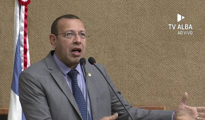 Segundo denúncia do MP-BA, o crime foi cometido pelo parlamentar e outras duas pessoas quando eram integrantes da Aspra Segundo denúncia do MP-BA, o crime foi cometido pelo parlamentar e outras duas pessoas quando eram integrantes da Aspra