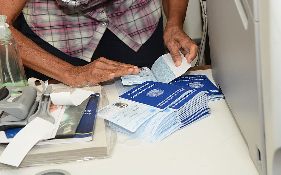 Mudanças trazidas pela Reforma Trabalhista estão valendo desde o mês de novembro do ano passado (Foto: Mauro Akin Nassor/ Arquivo CORREIO) Mudanças trazidas pela Reforma Trabalhista estão valendo desde o mês de novembro do ano passado (Foto: Mauro Akin Nassor/ Arquivo CORREIO)