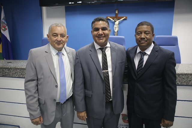 os suplentes A Câmara empossou os suplentes de vereadores Rui Magno (DEM) e Dedel (PSDB) os suplentes A Câmara empossou os suplentes de vereadores Rui Magno (DEM) e Dedel (PSDB)