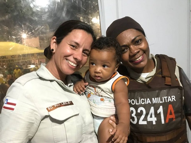 Folião que estava na festa viu a criança e informou à polícia