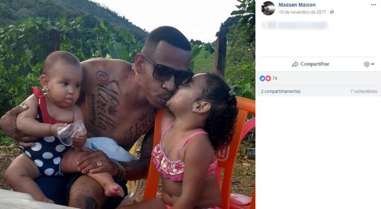 A ex-mulher do agressor não estava na casa e a mãe dela - avó das crianças - recebeu tiros numa das pernas e no braço A ex-mulher do agressor não estava na casa e a mãe dela - avó das crianças - recebeu tiros numa das pernas e no braço