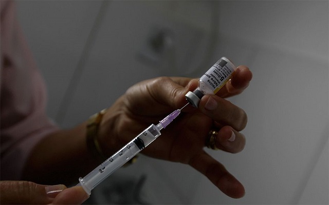 Os autores da pesquisa defendem que os resultados colocam o fracionamento da vacina como uma abordagem adequada para combater as epidemias (Foto: Arquivo/CORREIO) Os autores da pesquisa defendem que os resultados colocam o fracionamento da vacina como uma abordagem adequada para combater as epidemias (Foto: Arquivo/CORREIO)