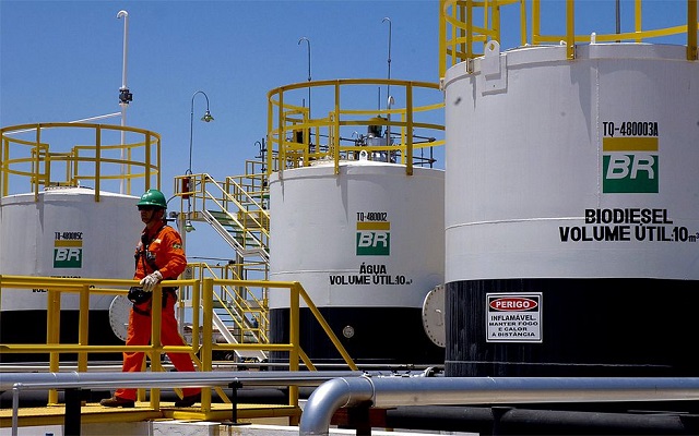 De acordo com a companhia, a política de preços para a gasolina tem como base o preço de paridade de importação (Foto: Divulgação)